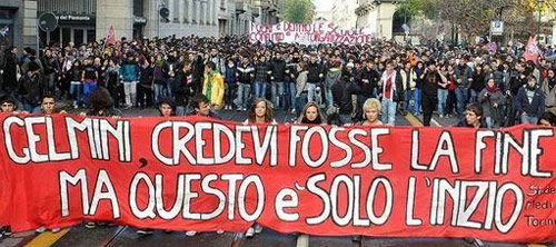 Manifestazione contro la riforma Gelmini Manifestazione contro la riforma Gelmini
